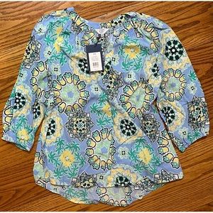 Crown & Ivy 3/4 Sleeve Peasant Top, Blues